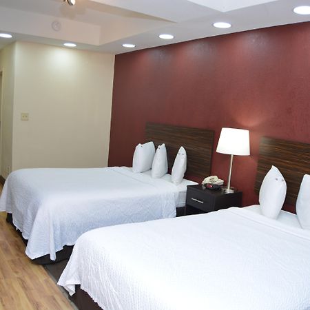 Red Roof Inn Plus+ & Suites Chattanooga - Downtown Экстерьер фото