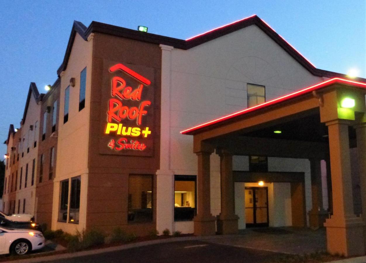 Red Roof Inn Plus+ & Suites Chattanooga - Downtown Экстерьер фото
