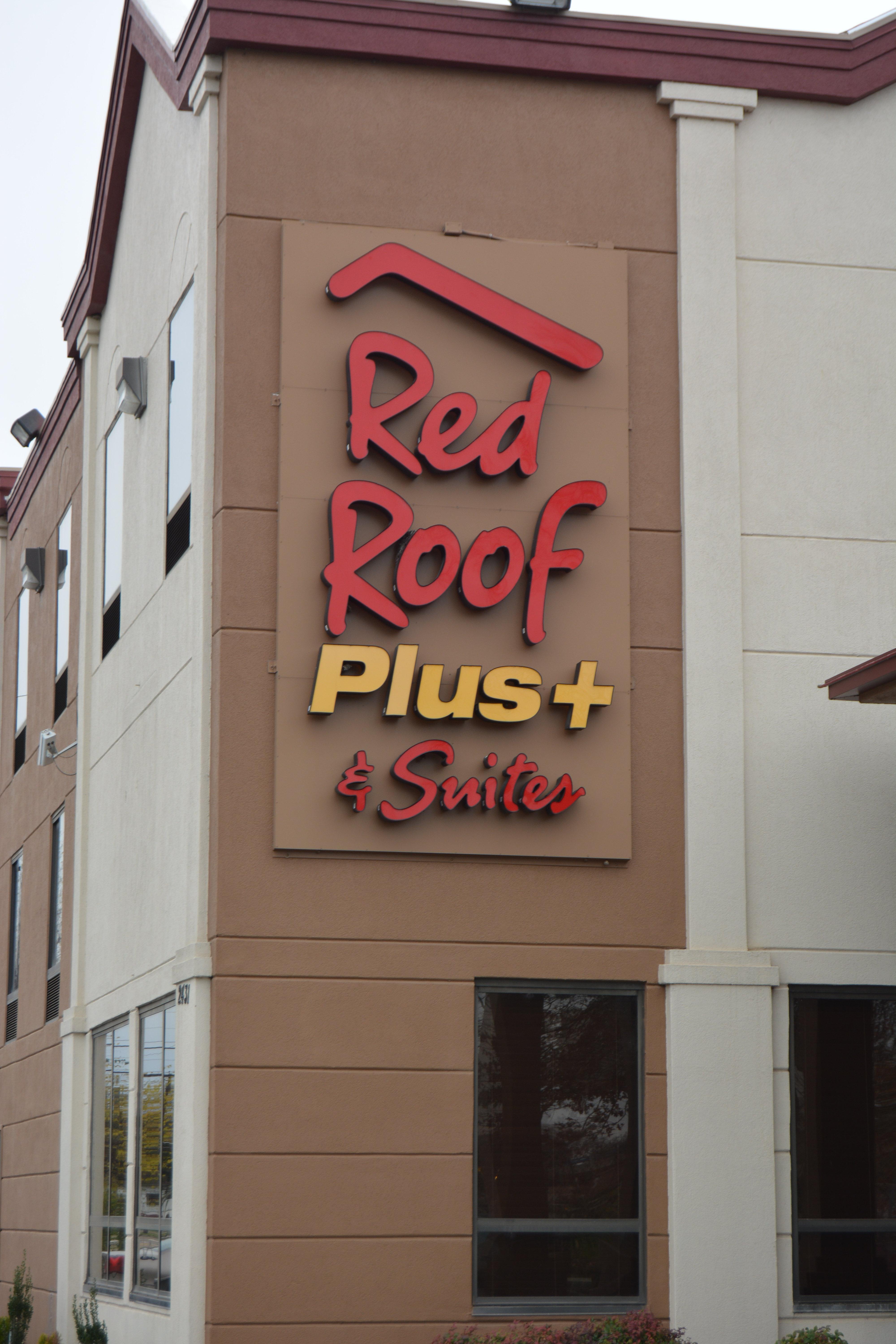 Red Roof Inn Plus+ & Suites Chattanooga - Downtown Экстерьер фото