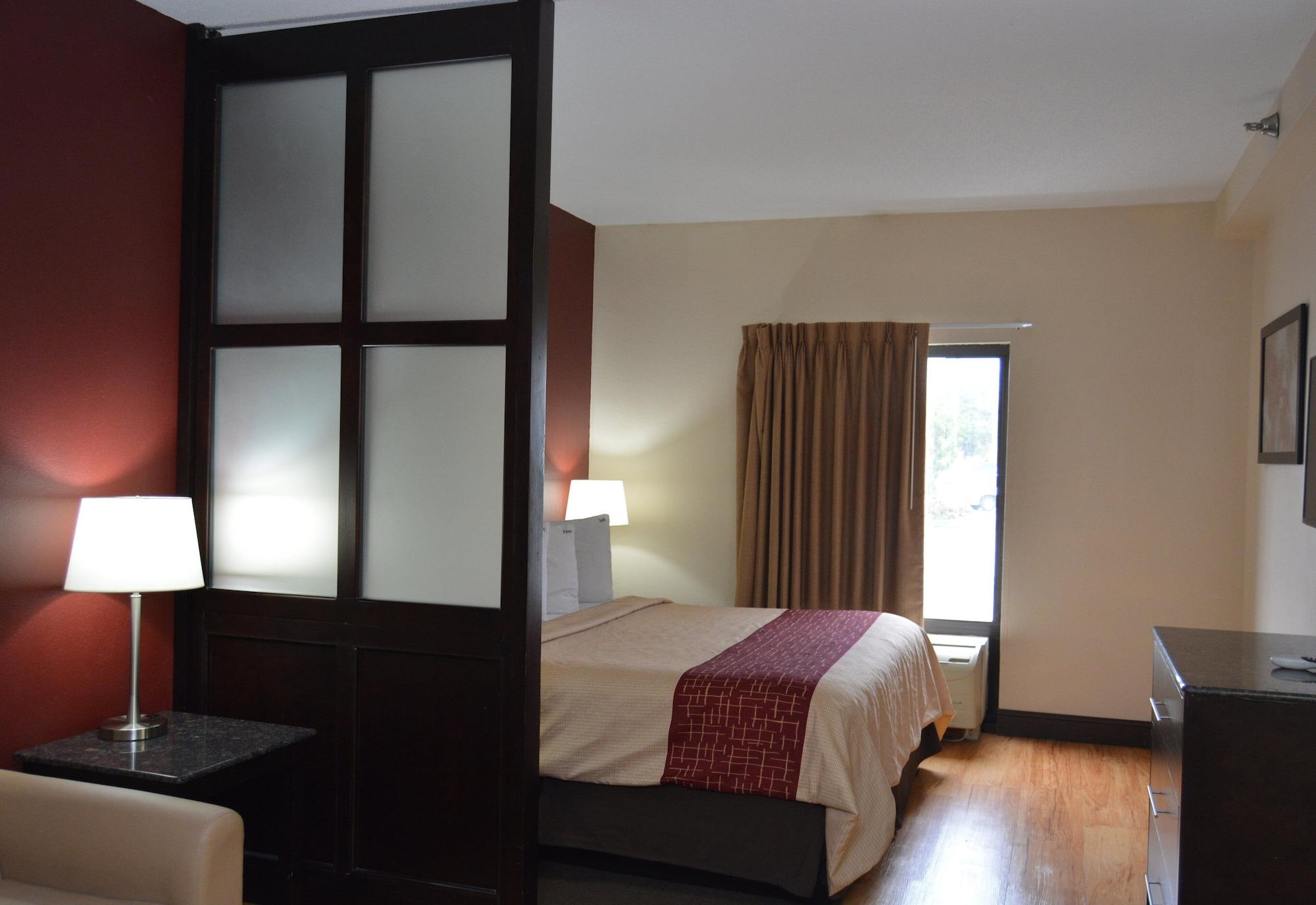 Red Roof Inn Plus+ & Suites Chattanooga - Downtown Экстерьер фото
