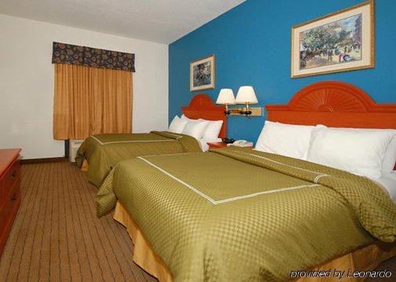 Red Roof Inn Plus+ & Suites Chattanooga - Downtown Номер фото