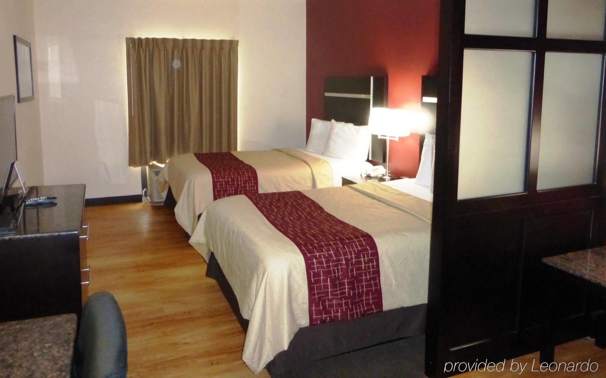 Red Roof Inn Plus+ & Suites Chattanooga - Downtown Экстерьер фото