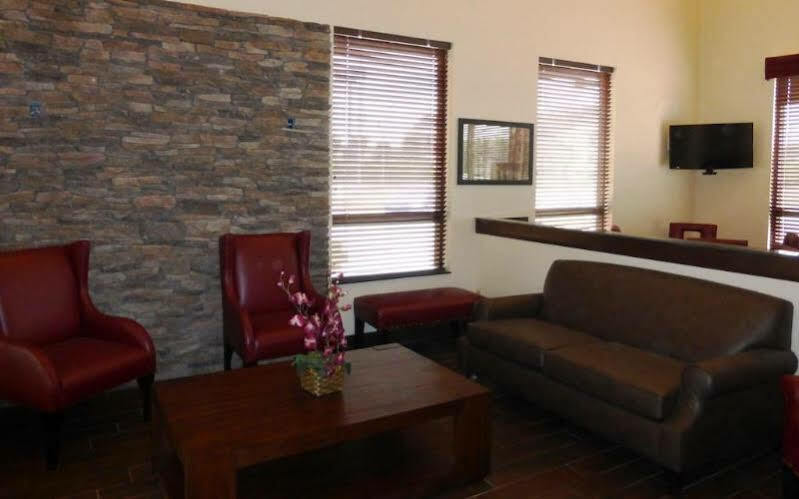 Red Roof Inn Plus+ & Suites Chattanooga - Downtown Экстерьер фото